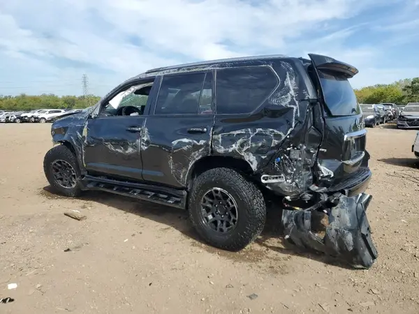 JTJAM7BX8P5342348 2023 LEXUS GX - Image 2