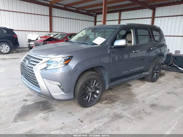 JTJAM7BX8P5356265 2023 LEXUS GX - Image 2
