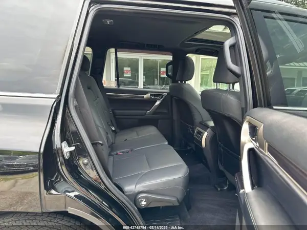 JTJAM7BX9L5249798 2020 LEXUS GX - Image 8