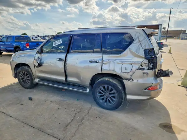 JTJAM7BX9L5258226 2020 LEXUS GX - Image 2