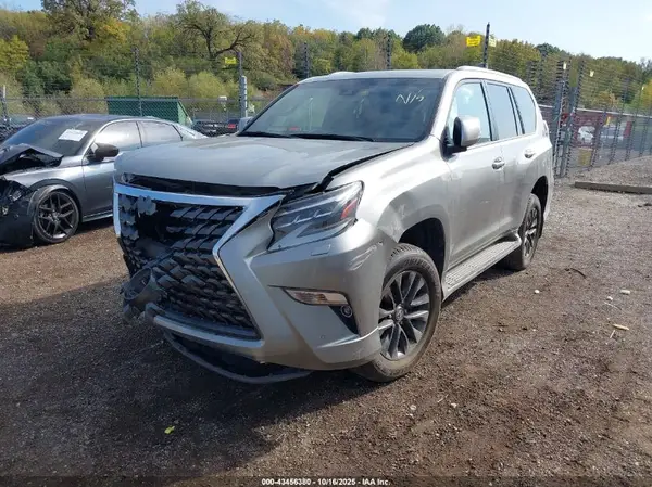 JTJAM7BX9M5281815 2021 LEXUS GX - Image 2