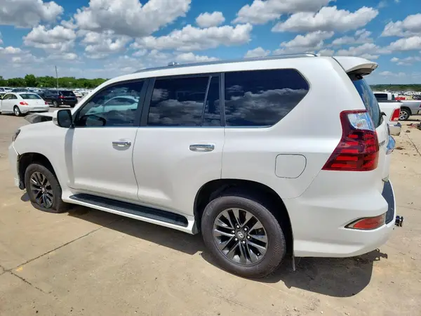 JTJAM7BX9N5312837 2022 LEXUS GX - Image 2