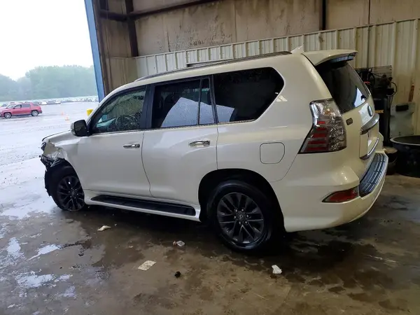 JTJAM7BX9N5320467 2022 LEXUS GX - Image 2