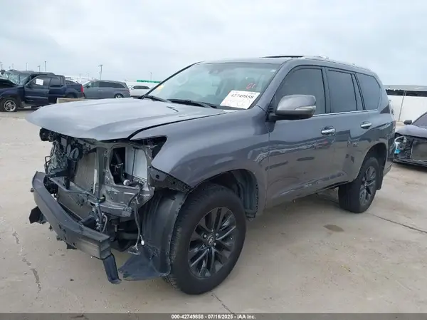 JTJAM7BX9P5371759 2023 LEXUS GX - Image 2
