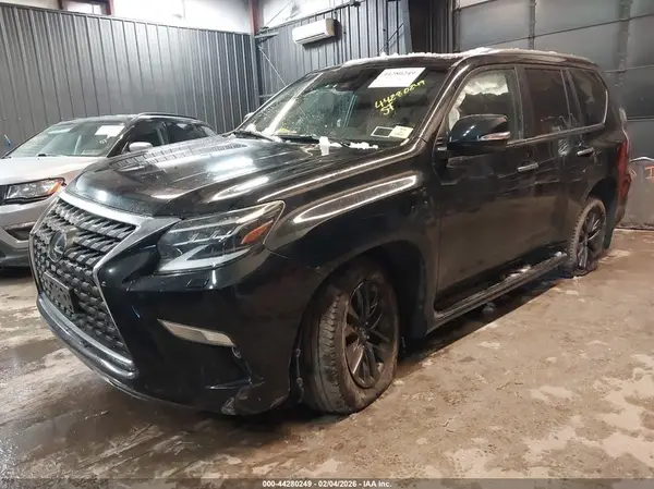 JTJAM7BXXM5267857 2021 LEXUS GX - Image 2