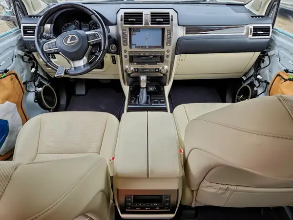 JTJAM7BXXM5275795 2021 LEXUS GX - Image 8