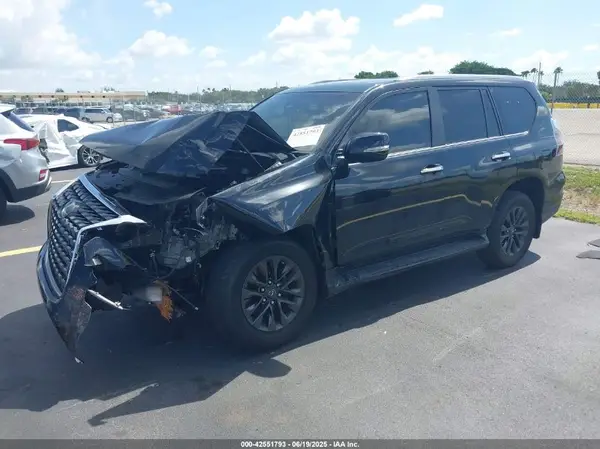 JTJAM7BXXM5292192 2021 LEXUS GX - Image 2