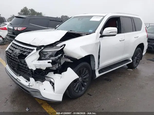 JTJAM7BXXM5292371 2021 LEXUS GX - Image 2