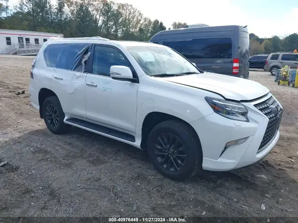 JTJAM7BXXN5320672 2022 LEXUS GX - Image 1