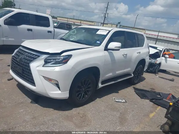 JTJAM7BXXP5382057 2023 LEXUS GX - Image 2