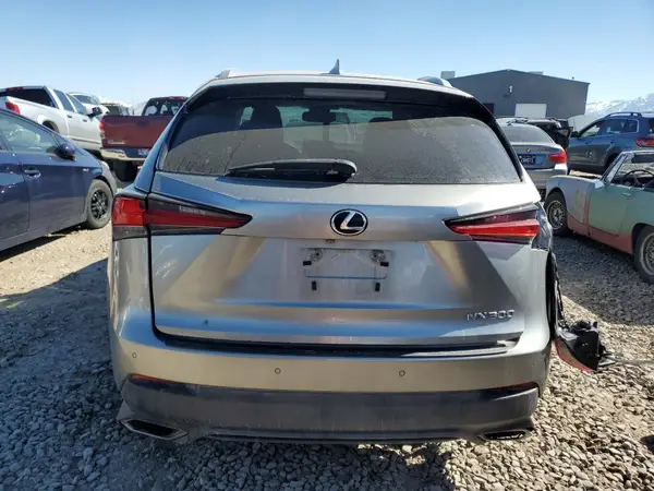 2018 LEXUS NX auction photo 6