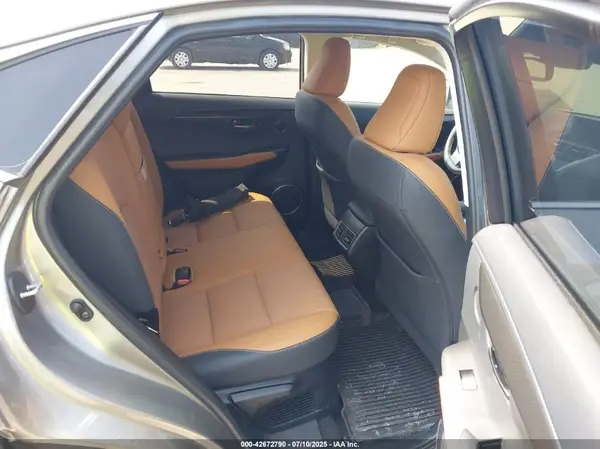 JTJBARBZ5K2190582 2019 LEXUS NX - Image 8
