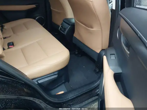 JTJBARBZ7H2112068 2017 LEXUS NX - Image 8