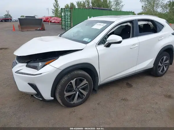 JTJBARBZ7J2165374 2018 LEXUS NX - Image 2