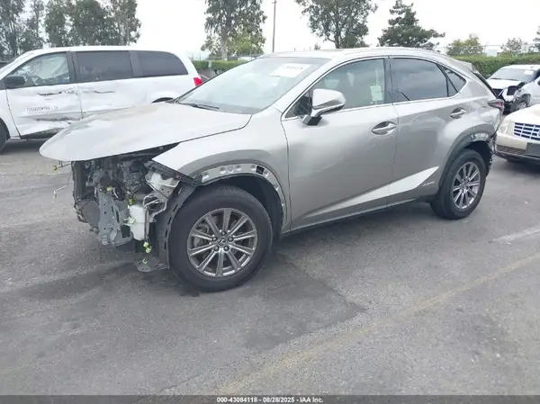 JTJBJRBZ2J2086324 2018 LEXUS NX - Image 2