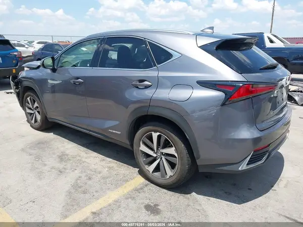2018 LEXUS NX IAAI lot 45778391 auction photo 3