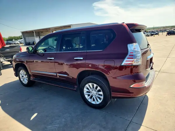 JTJBM7FX0G5127772 2016 LEXUS GX - Image 2