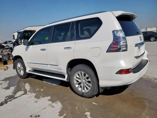 JTJBM7FX0G5128033 2016 LEXUS GX - Image 2