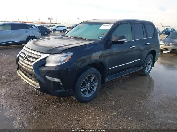 JTJBM7FX0G5134303 2016 LEXUS GX - Image 2