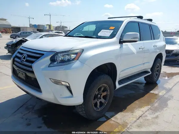 JTJBM7FX0G5149044 2016 LEXUS GX - Image 2