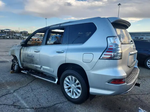 JTJBM7FX0G5149366 2016 LEXUS GX - Image 2