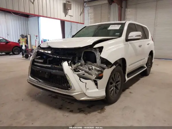 JTJBM7FX0H5176276 2017 LEXUS GX - Image 2
