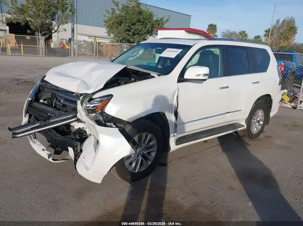JTJBM7FX0H5177315 2017 LEXUS GX - Image 2