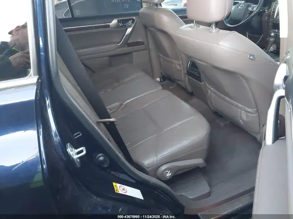 JTJBM7FX0J5191978 2018 LEXUS GX - Image 8