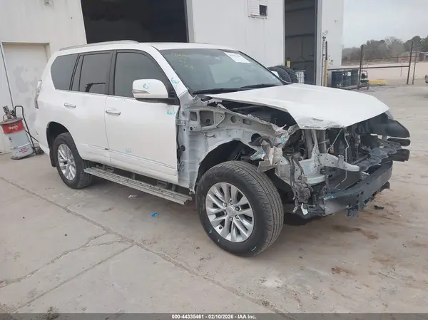 JTJBM7FX0K5228142 2019 LEXUS GX - Image 1