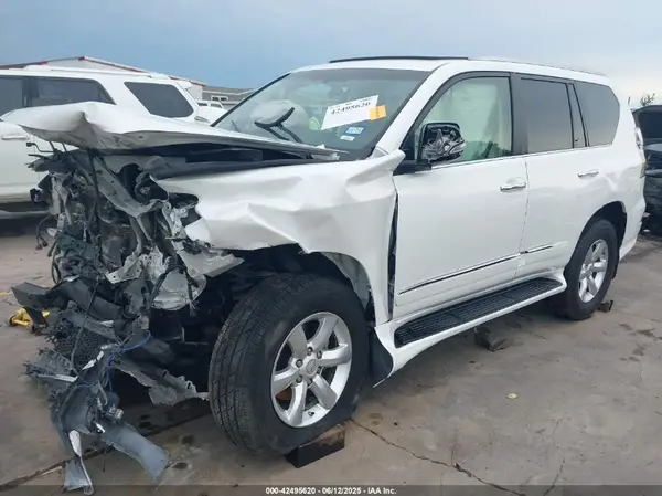 JTJBM7FX1G5121351 2016 LEXUS GX - Image 2