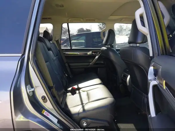 JTJBM7FX1G5147092 2016 LEXUS GX - Image 8