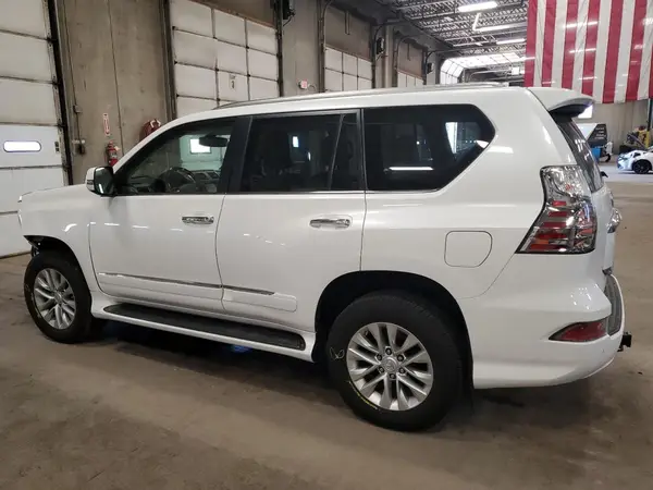 JTJBM7FX1H5156490 2017 LEXUS GX - Image 2