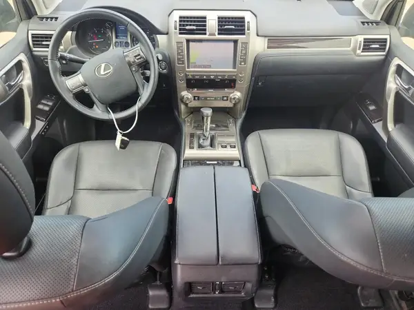 JTJBM7FX1H5163746 2017 LEXUS GX - Image 8