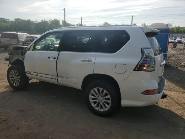 JTJBM7FX1H5164623 2017 LEXUS GX - Image 2