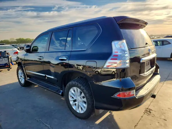 JTJBM7FX1J5200770 2018 LEXUS GX - Image 2