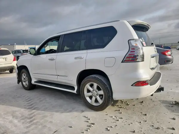 JTJBM7FX1J5201644 2018 LEXUS GX - Image 2
