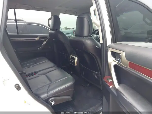 JTJBM7FX1J5201756 2018 LEXUS GX - Image 8