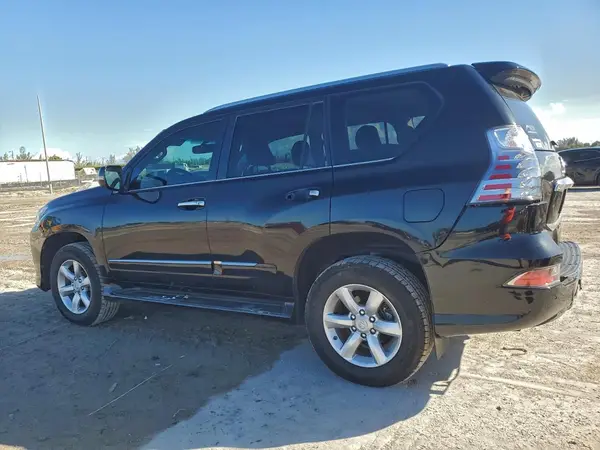 JTJBM7FX1K5215335 2019 LEXUS GX - Image 2