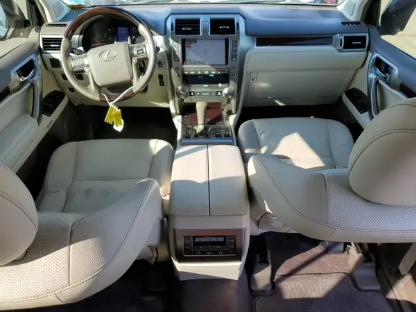 JTJBM7FX1K5219563 2019 LEXUS GX - Image 8
