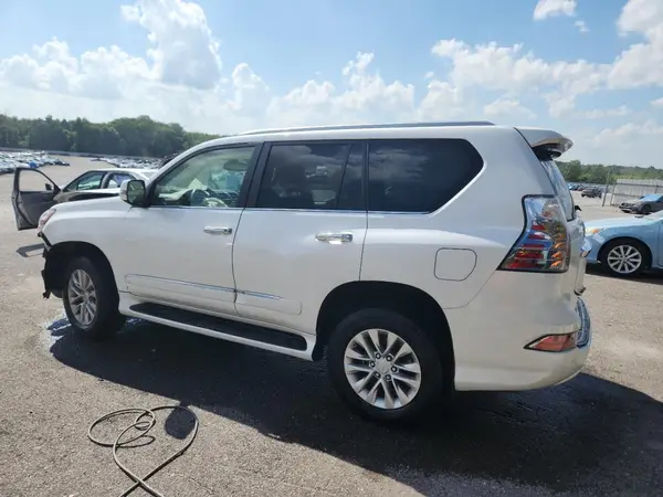 JTJBM7FX1K5220387 2019 LEXUS GX - Image 2