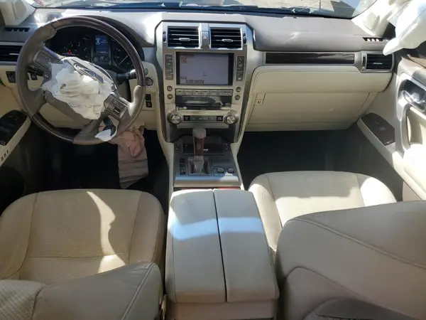 JTJBM7FX1K5220650 2019 LEXUS GX - Image 8