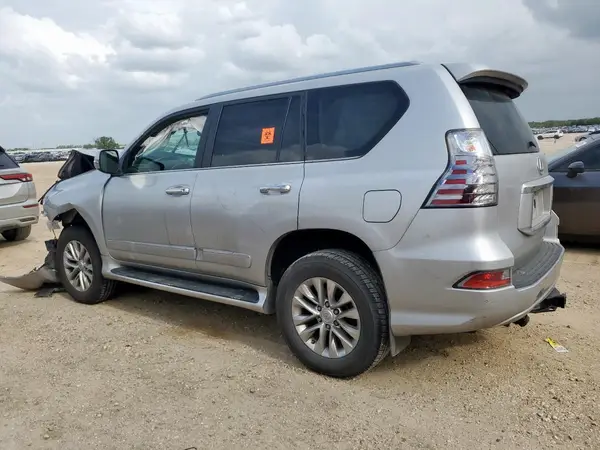 JTJBM7FX1K5223967 2019 LEXUS GX - Image 2