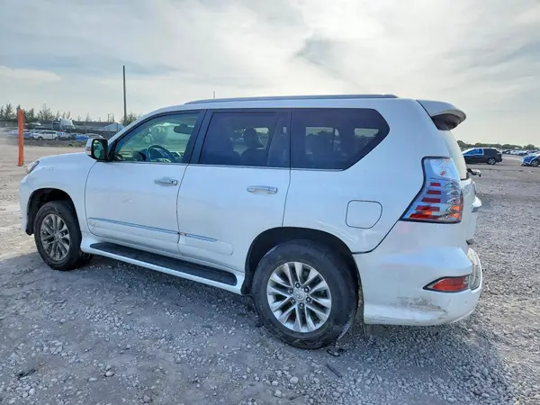 JTJBM7FX1K5224195 2019 LEXUS GX - Image 2