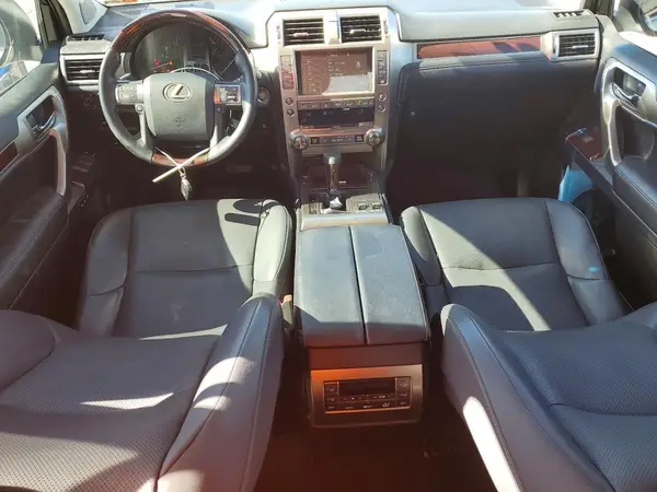 JTJBM7FX1K5228909 2019 LEXUS GX - Image 8