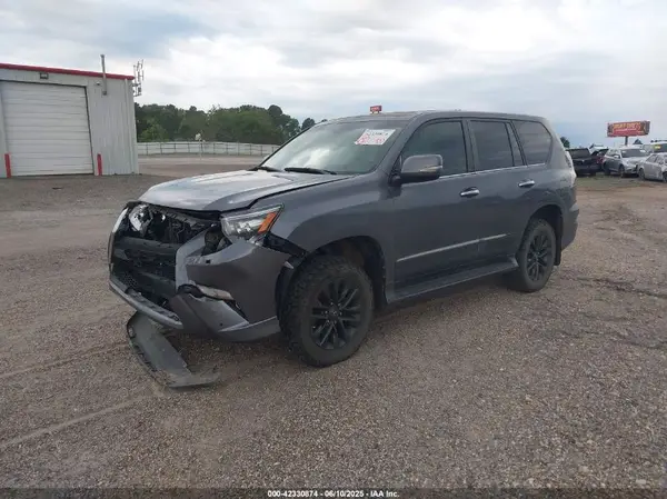 JTJBM7FX1K5233625 2019 LEXUS GX - Image 2