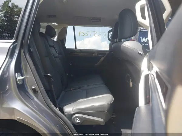 JTJBM7FX1K5236959 2019 LEXUS GX - Image 8