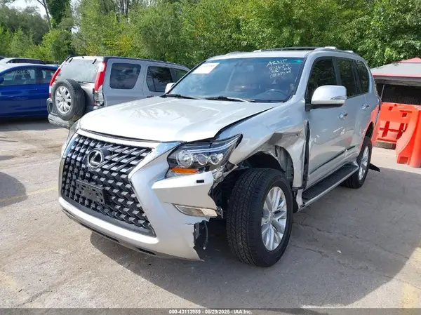 JTJBM7FX2G5131340 2016 LEXUS GX - Image 2