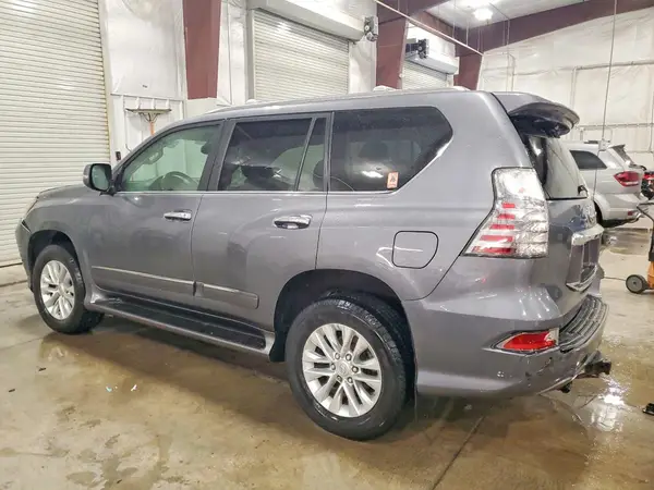 JTJBM7FX2G5135596 2016 LEXUS GX - Image 2