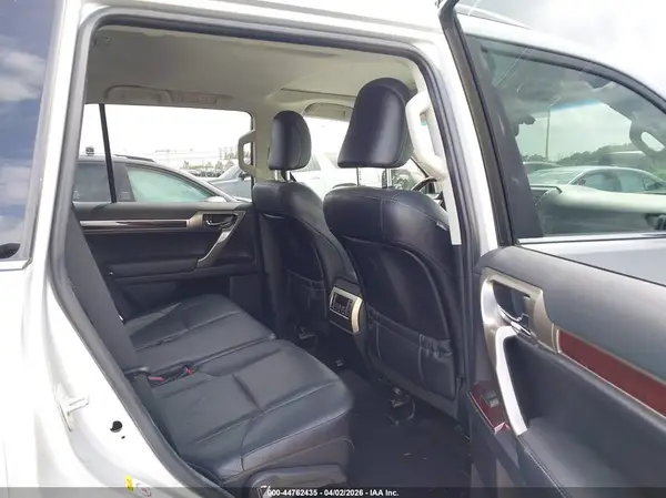 JTJBM7FX2G5139289 2016 LEXUS GX - Image 8