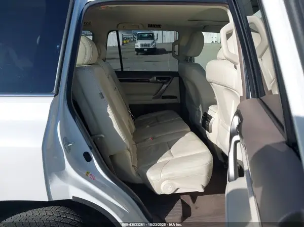 JTJBM7FX2G5145738 2016 LEXUS GX - Image 8